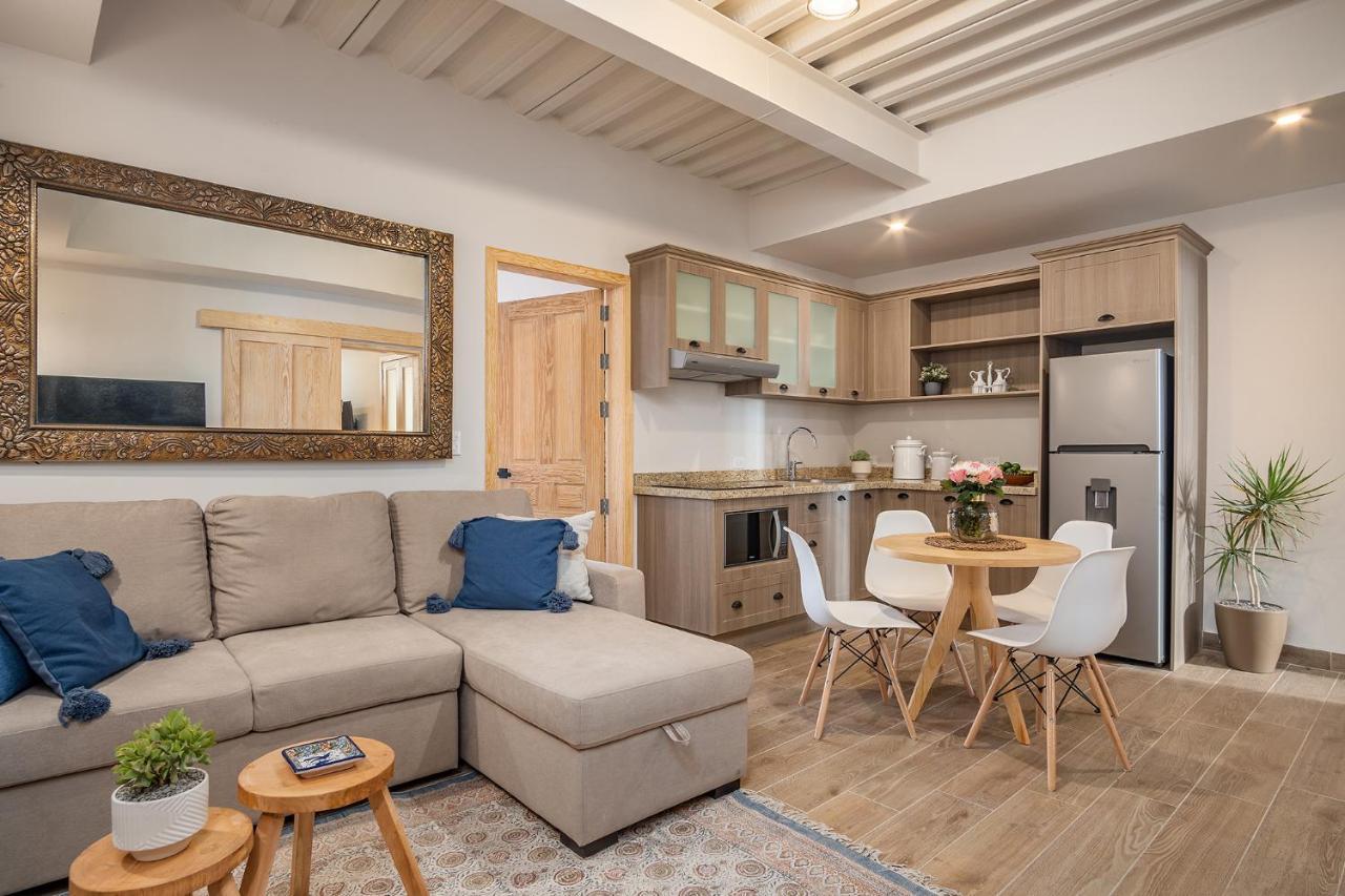 Casa Pandurata Luxury Apartments In Centro, Сан Мигел де Аленде Екстериор снимка